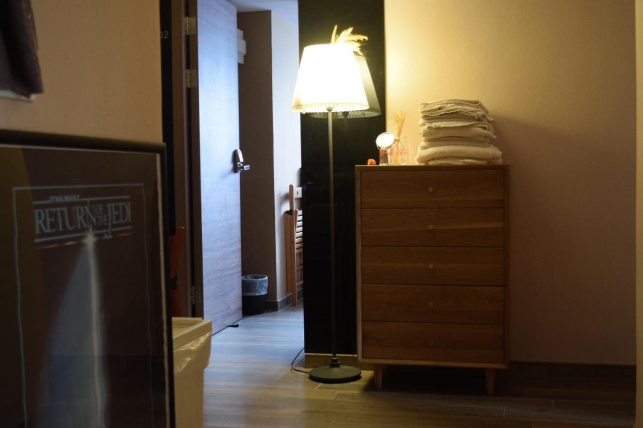 Ruby Hostel Kowloon  Buitenkant foto
